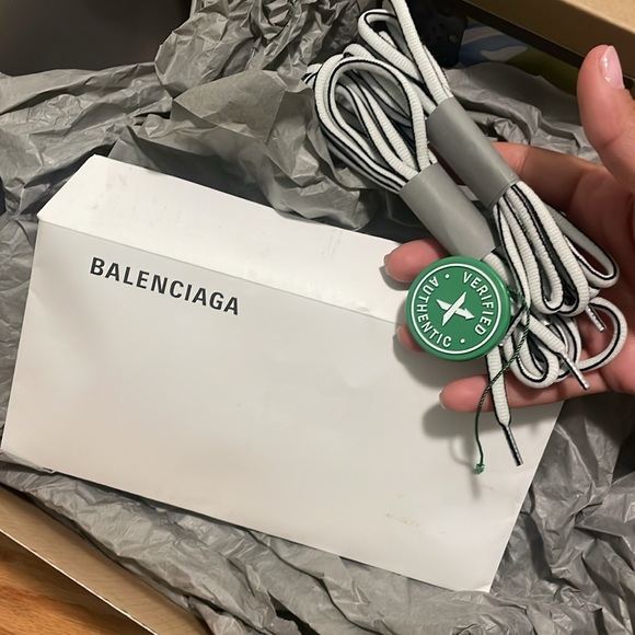 🖤Balenciaga Track Sneakers - Picture 10 of 10